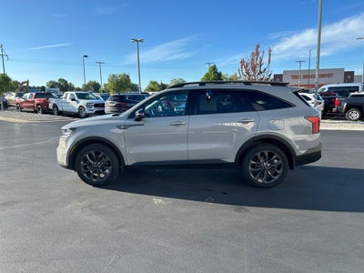 2022 Kia Sorento X-Line EX