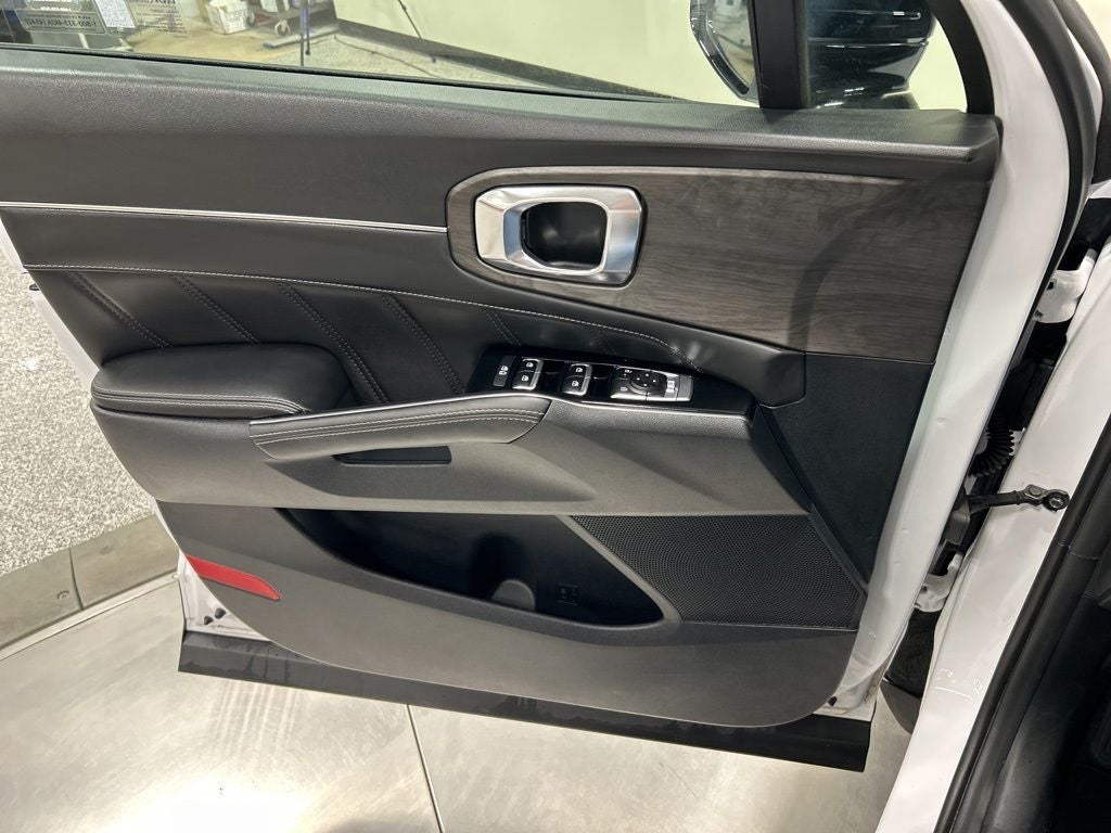 2024 Kia Sorento X-Line SX