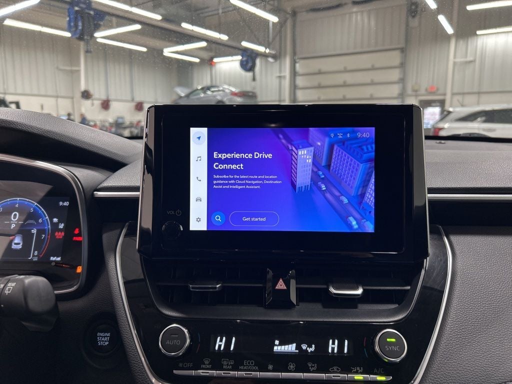 2024 Toyota Corolla Cross XLE