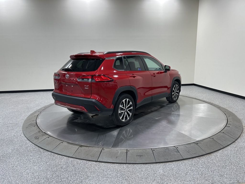2024 Toyota Corolla Cross XLE
