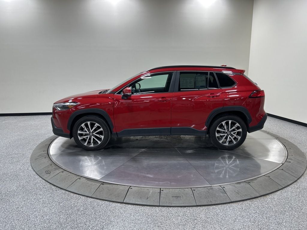 2024 Toyota Corolla Cross XLE