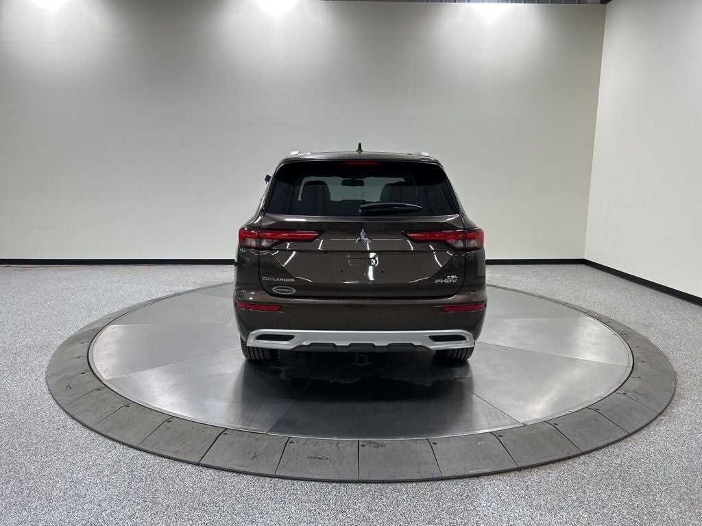 2023 Mitsubishi Outlander PHEV Base
