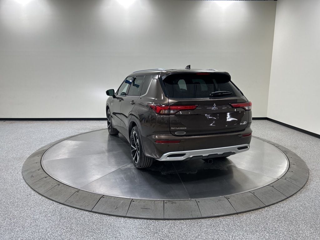 2023 Mitsubishi Outlander PHEV Base