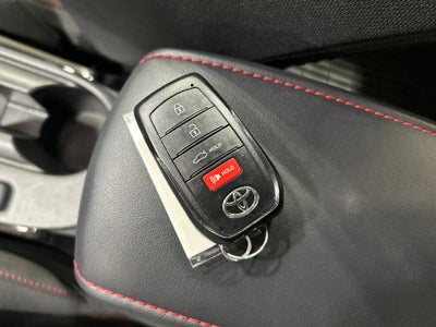 2025 Toyota Corolla Hybrid SE
