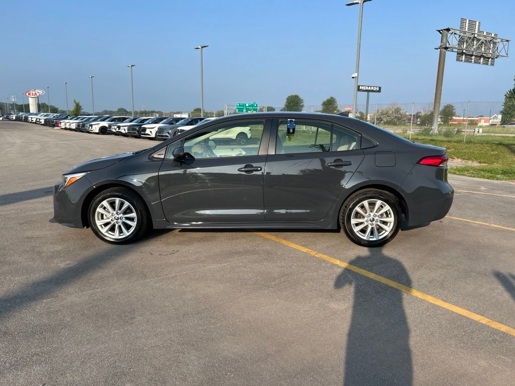 2023 Toyota Corolla Hybrid LE
