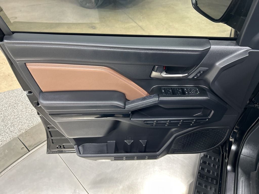 2025 Toyota 4Runner i-FORCE MAX Hybrid Limited