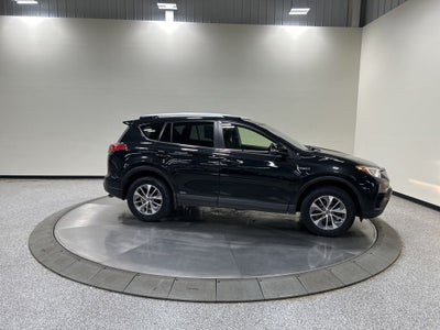 2016 Toyota RAV4 Hybrid XLE