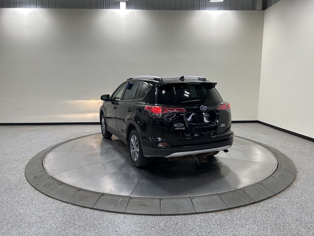 2016 Toyota RAV4 Hybrid XLE