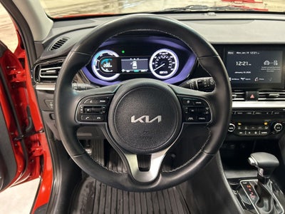 2022 Kia Niro LXS