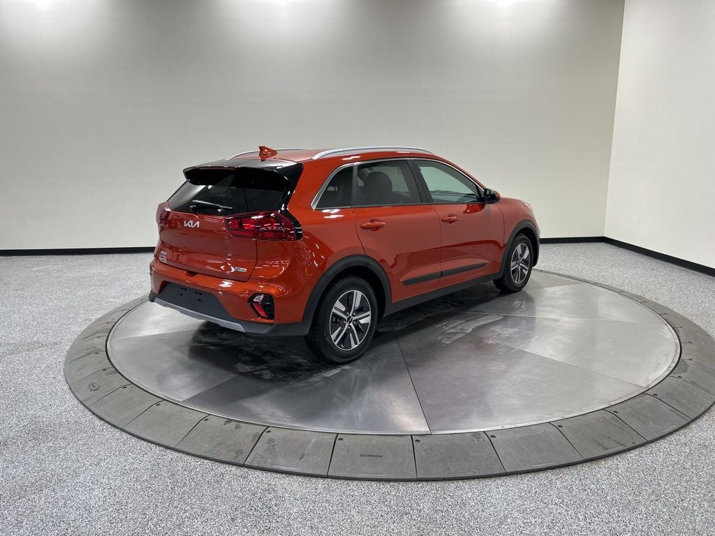 2022 Kia Niro LXS