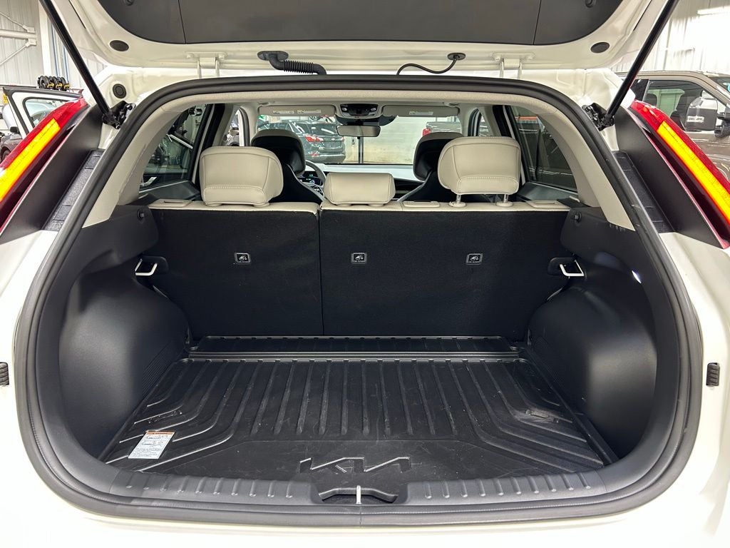 2023 Kia Niro EX Touring