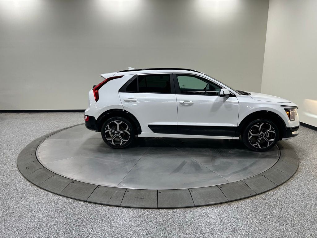 2023 Kia Niro EX Touring