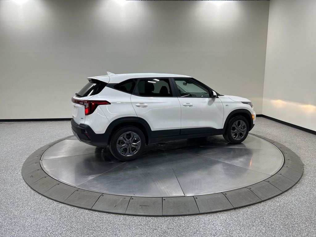 2025 Kia Seltos LX
