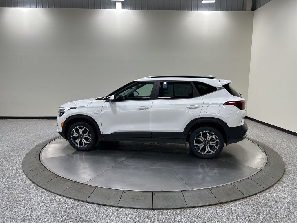 2023 Kia Seltos EX