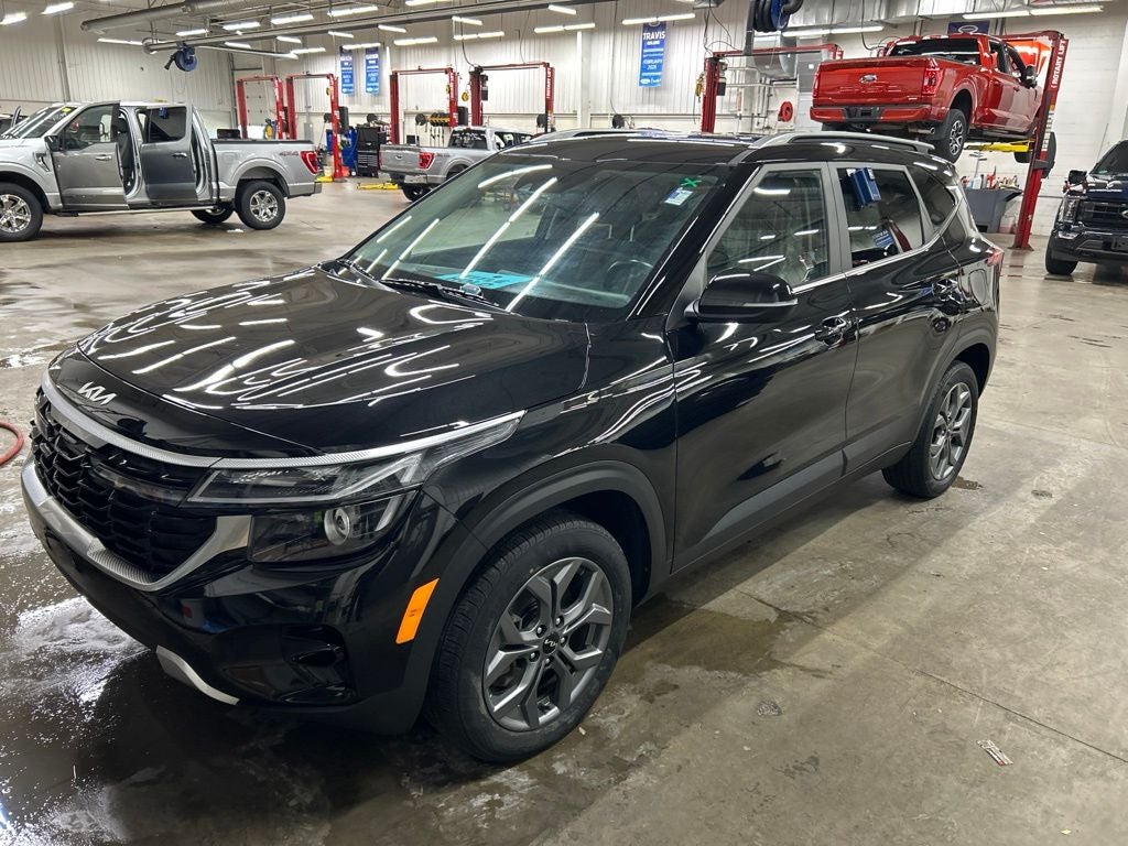 2024 Kia Seltos S