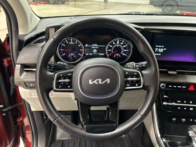 2023 Kia Carnival EX