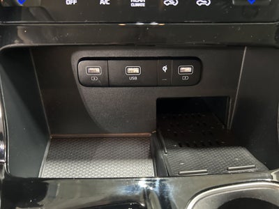2023 Kia Carnival EX