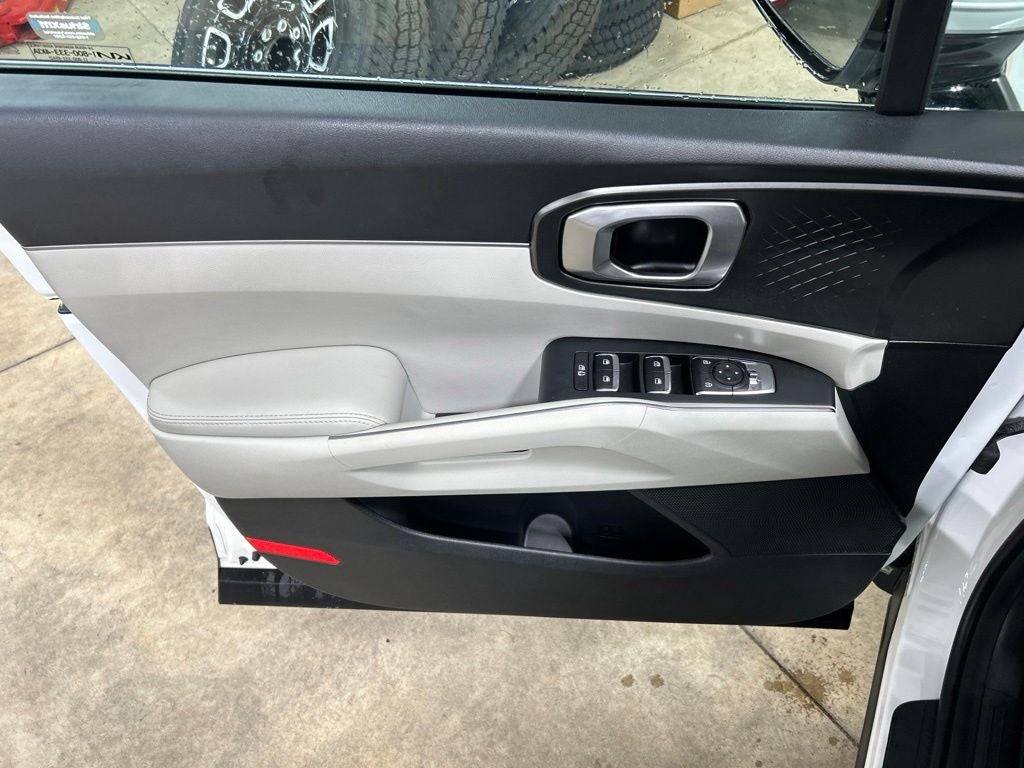 2022 Kia Sorento Hybrid S