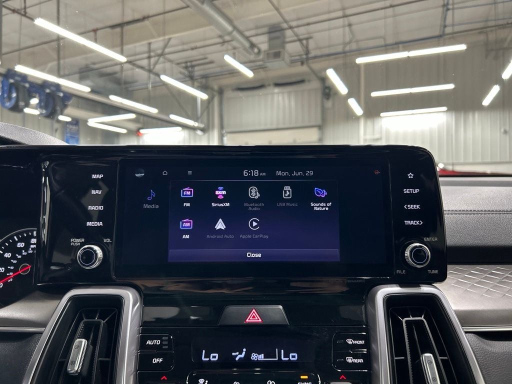 2024 Kia Sorento Hybrid EX