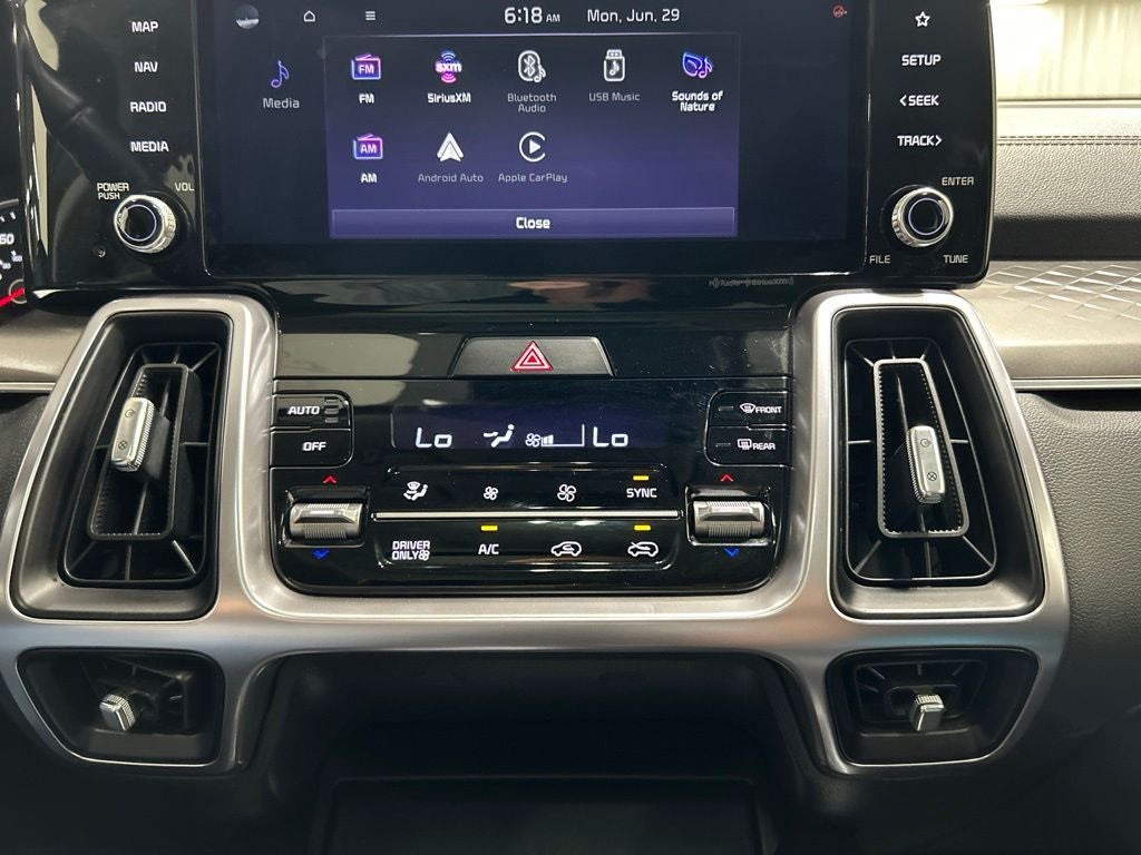 2024 Kia Sorento Hybrid EX
