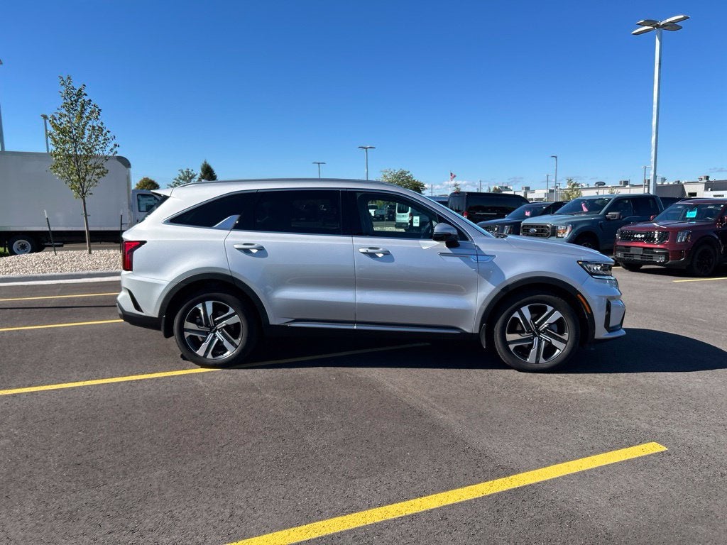 2024 Kia Sorento Hybrid EX