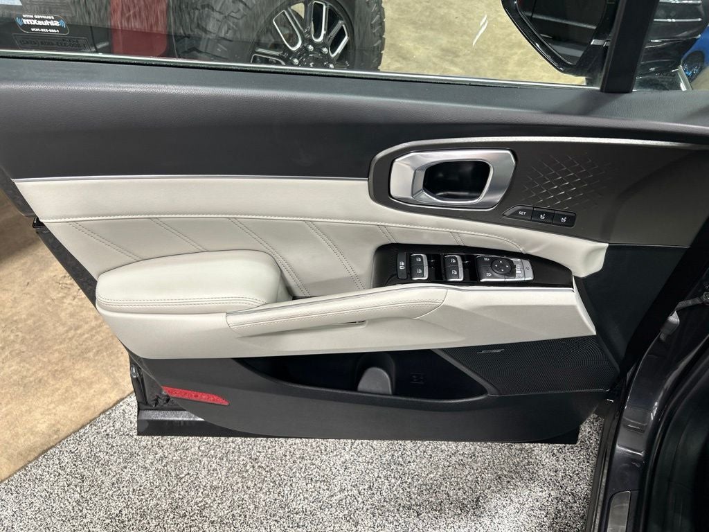 2023 Kia Sorento Hybrid SX Prestige