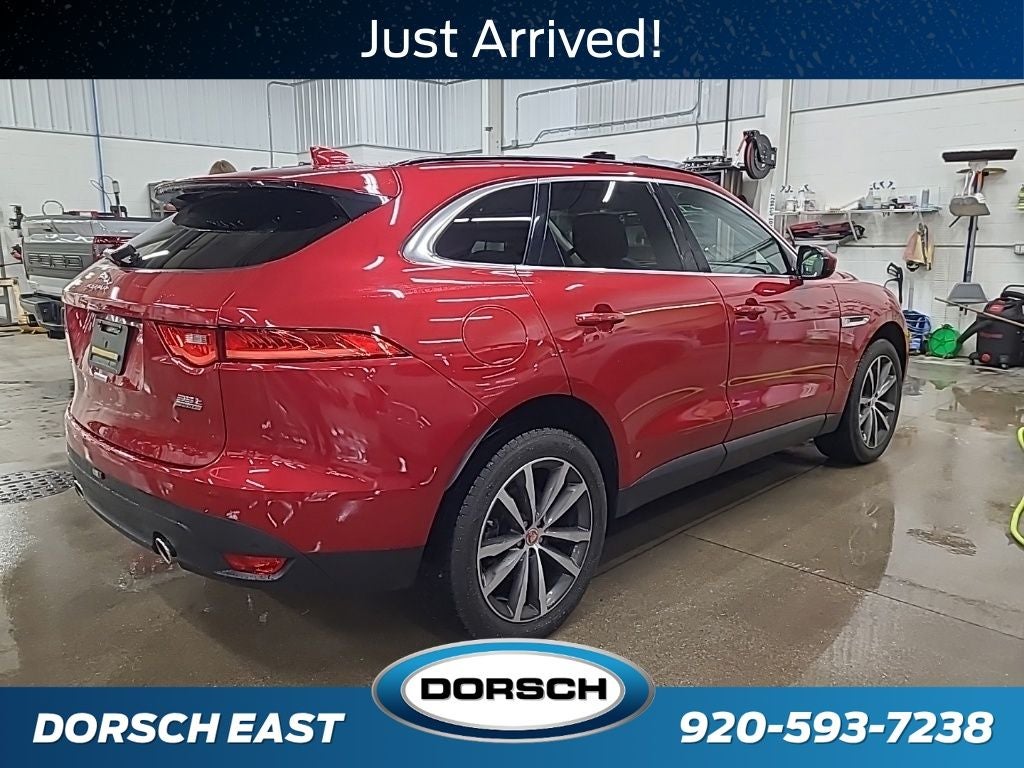 2017 Jaguar F-PACE 35t Prestige