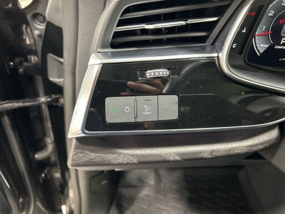 2023 Audi Q8 55 Premium Plus quattro