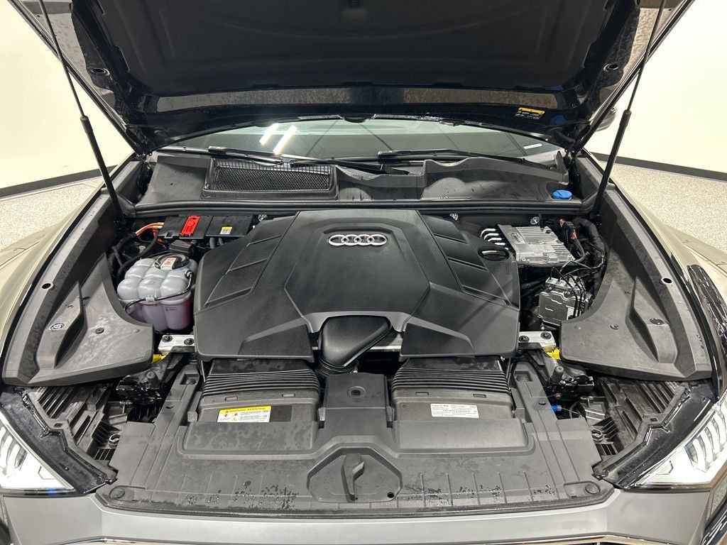 2023 Audi Q8 55 Premium Plus quattro