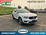 2022 Volvo XC40 Momentum