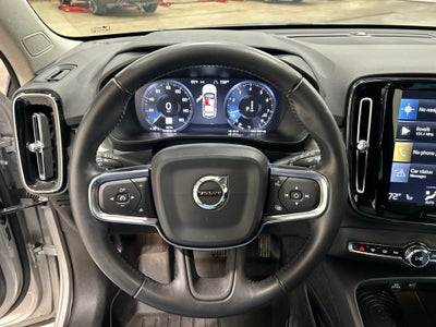 2019 Volvo XC40 Momentum