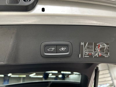 2019 Volvo XC40 Momentum