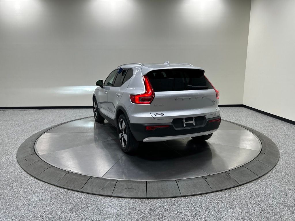 2019 Volvo XC40 Momentum