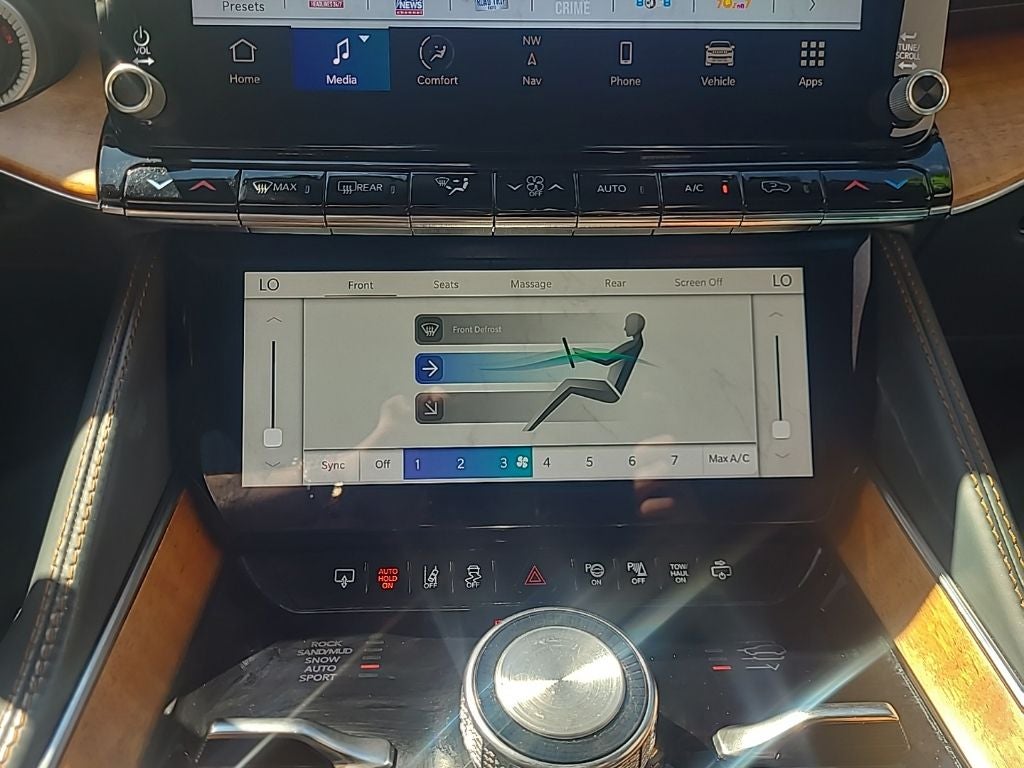 2022 Jeep Grand Wagoneer Series III