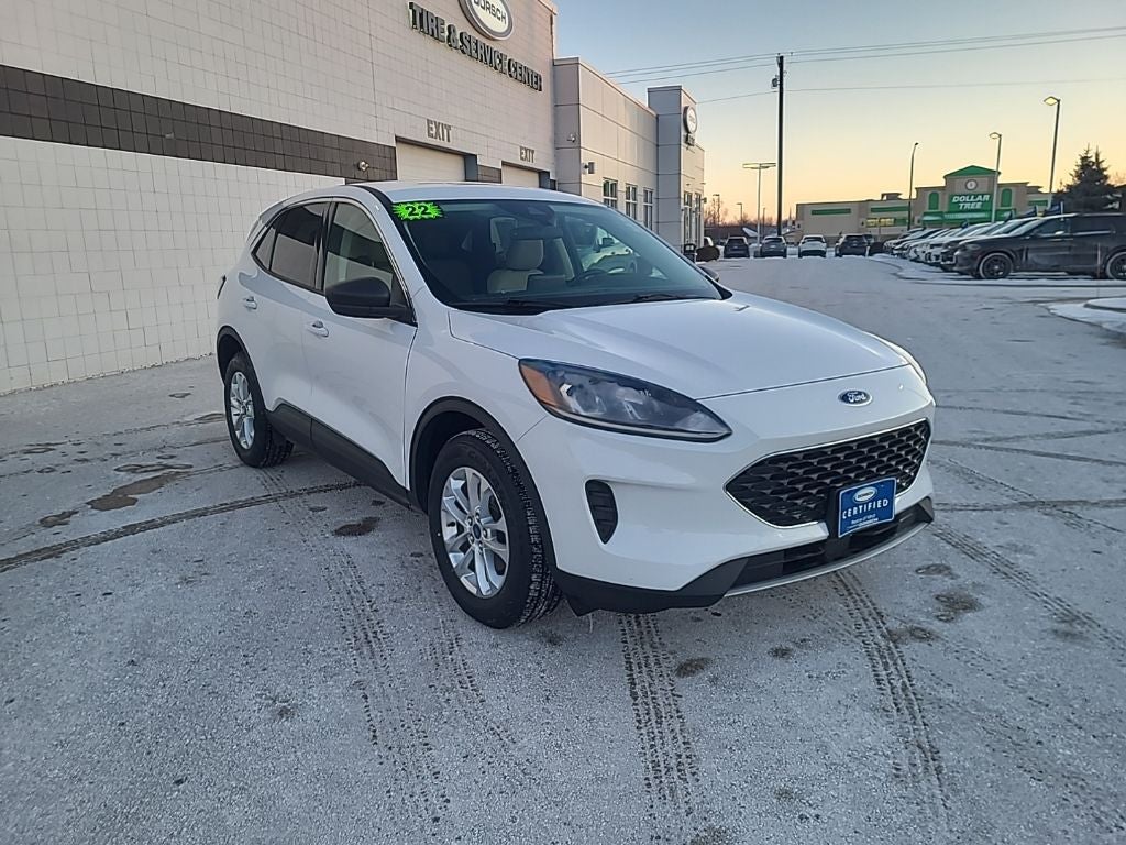 2022 Ford Escape SE