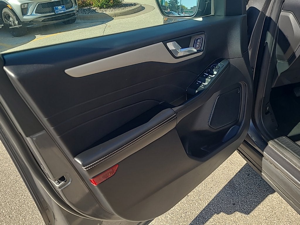 2021 Ford Escape SE