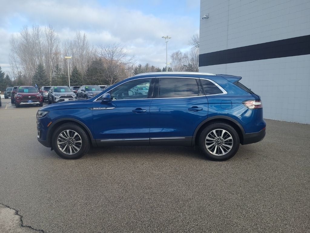 2020 Lincoln Nautilus Standard