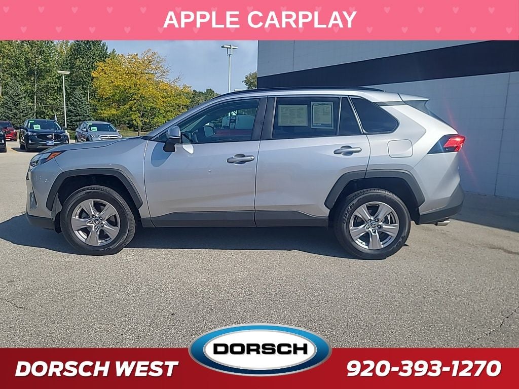 2022 Toyota RAV4 XLE