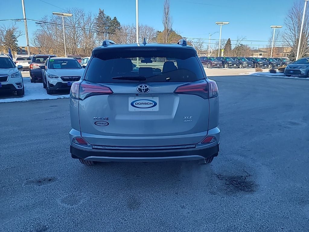 2018 Toyota RAV4 XLE