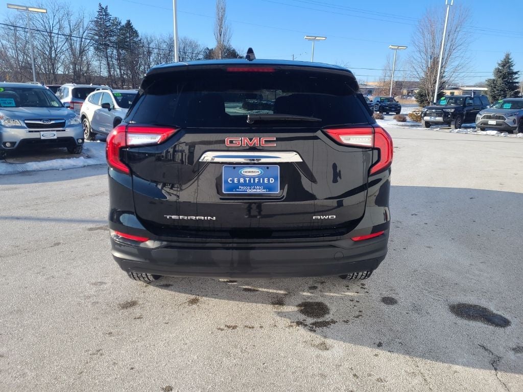 2024 GMC Terrain SLE