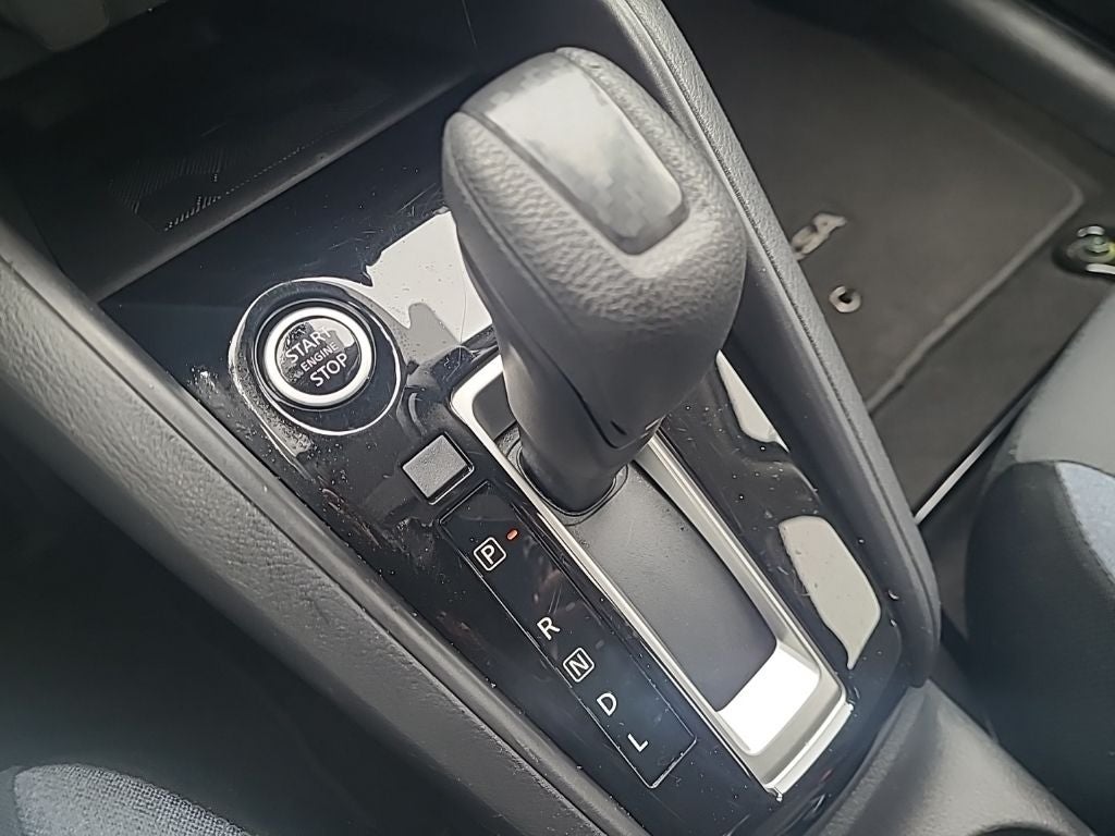 2023 Nissan Versa 1.6 SV