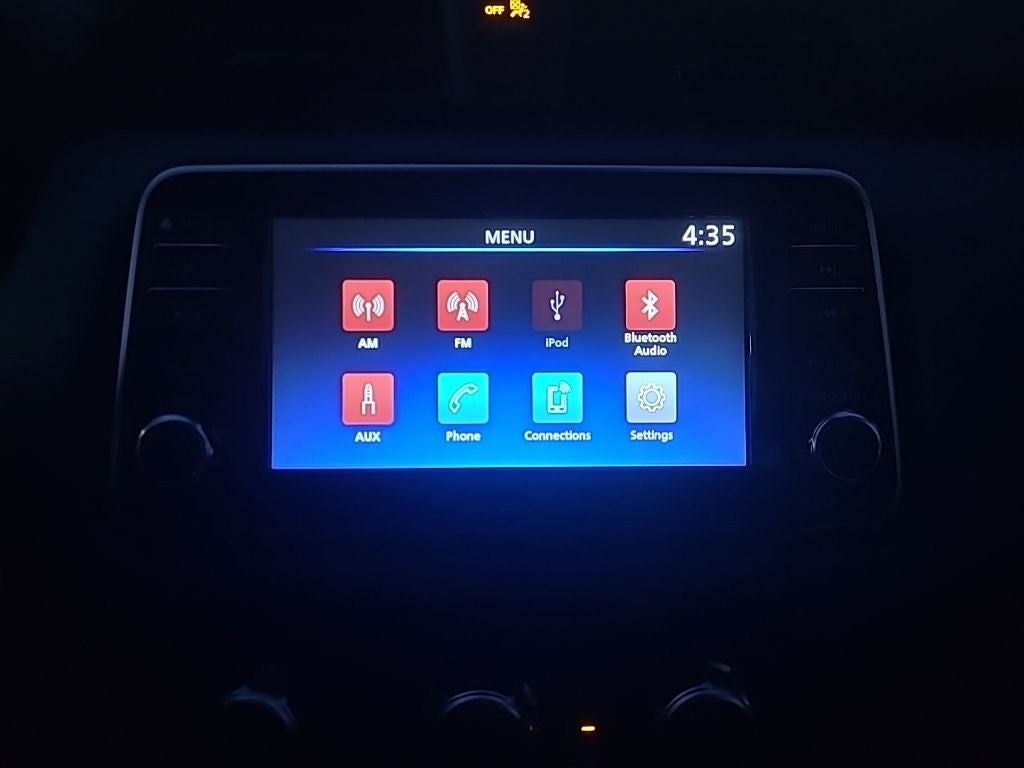 2023 Nissan Versa 1.6 SV