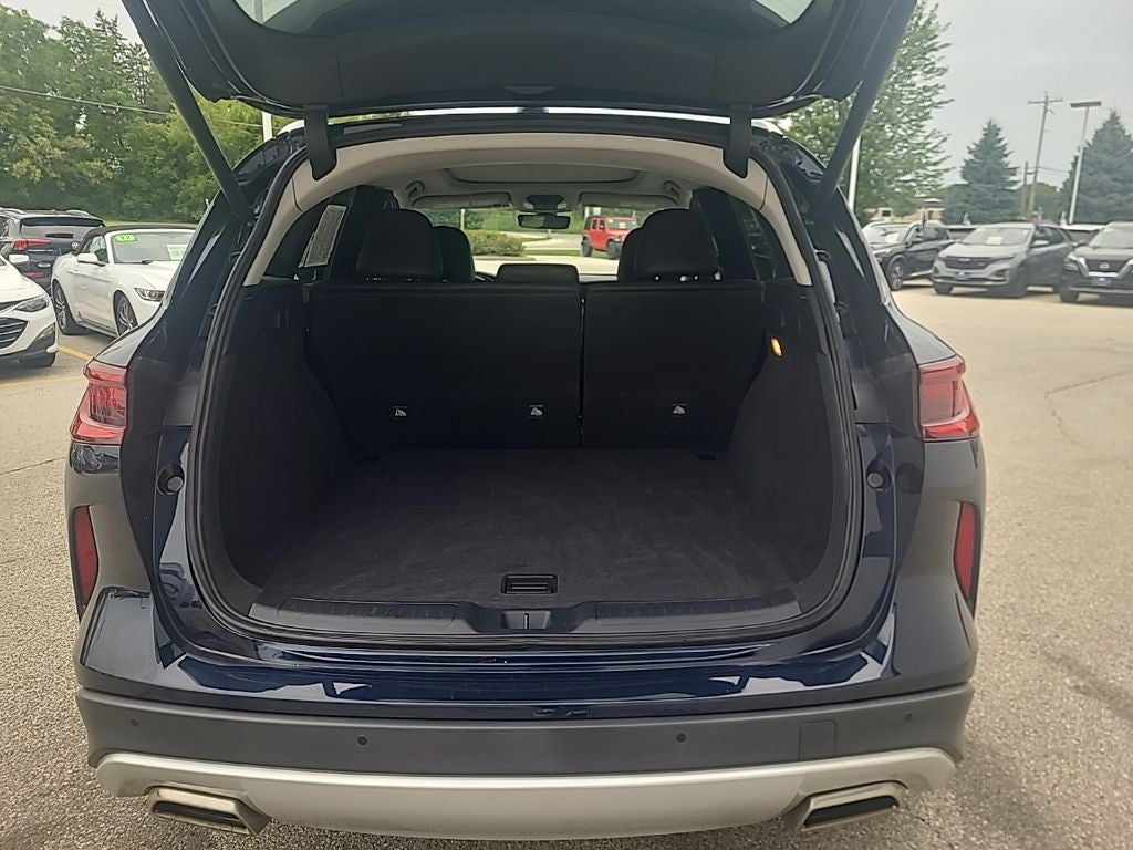 2023 INFINITI QX50 LUXE