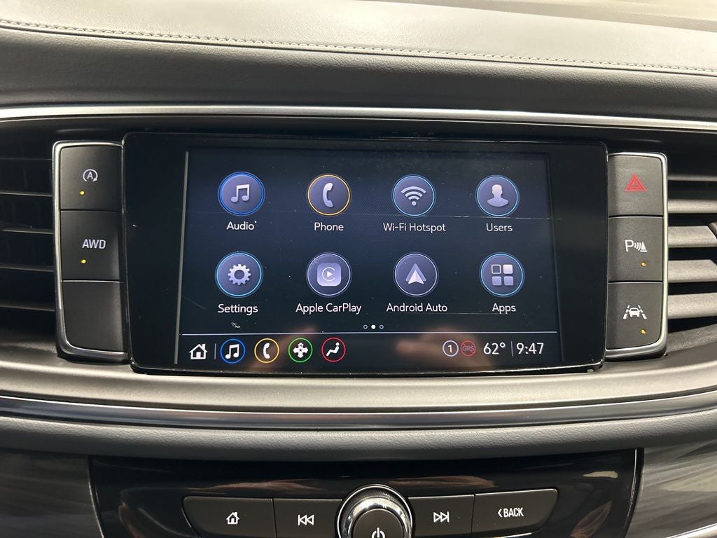 2023 Buick Enclave Essence