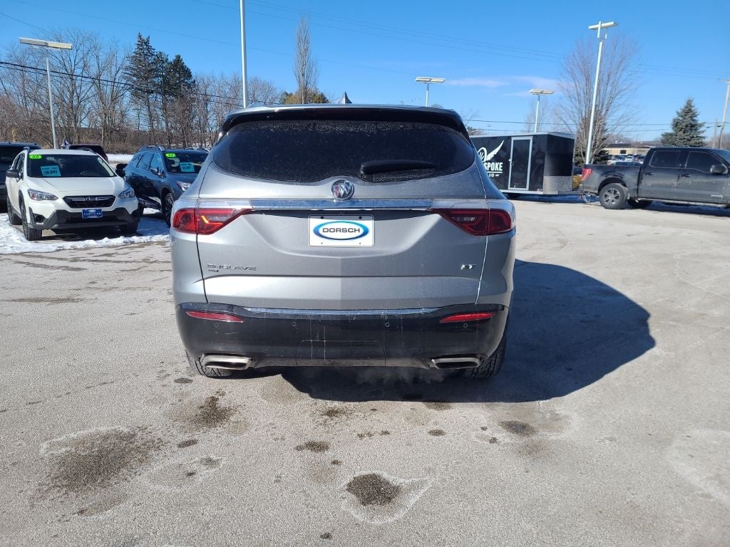 2023 Buick Enclave Essence
