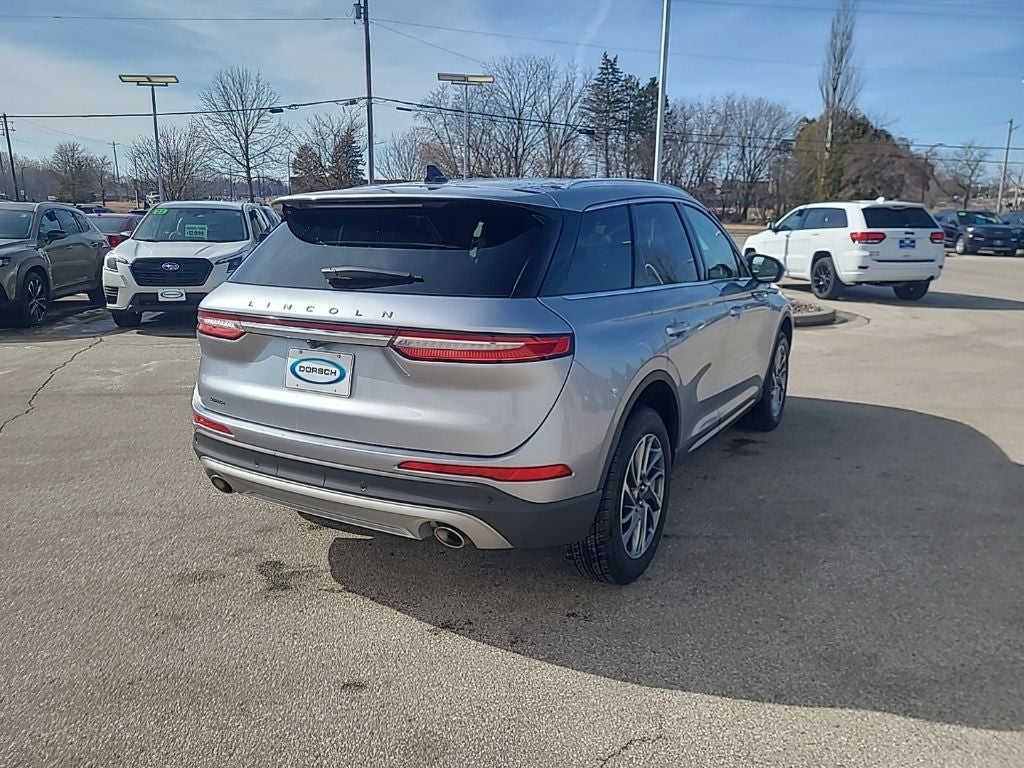 2022 Lincoln Corsair Standard