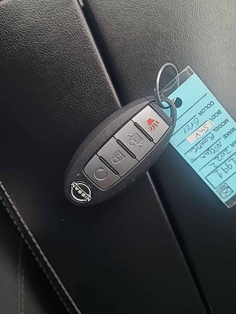 2022 Nissan Rogue SV