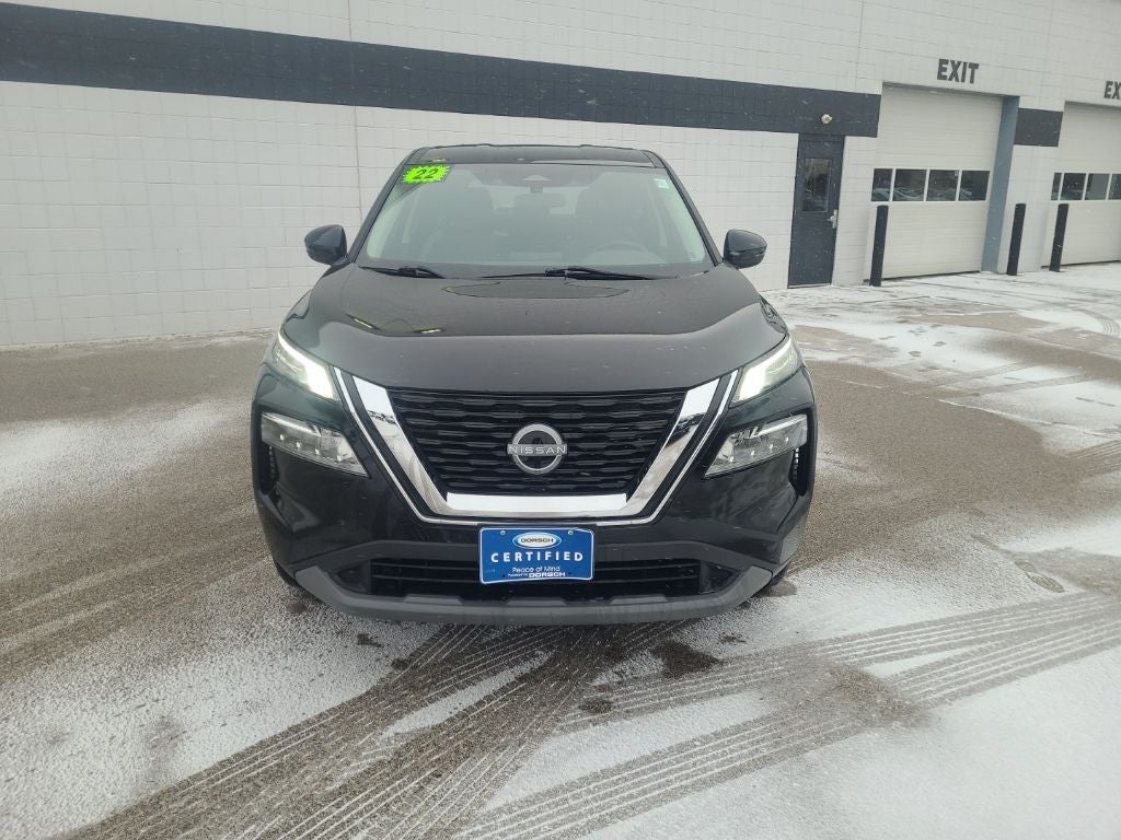 2022 Nissan Rogue SV