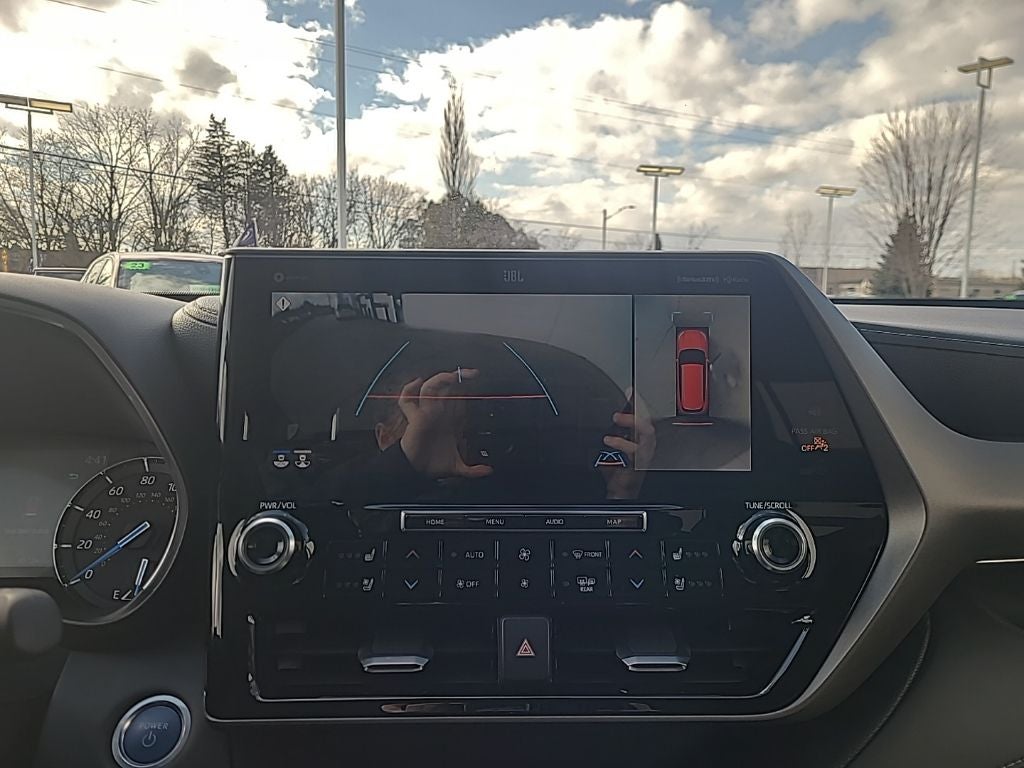 2020 Toyota Highlander Hybrid Limited