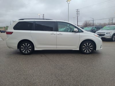 2020 Toyota Sienna Limited Premium 7 Passenger
